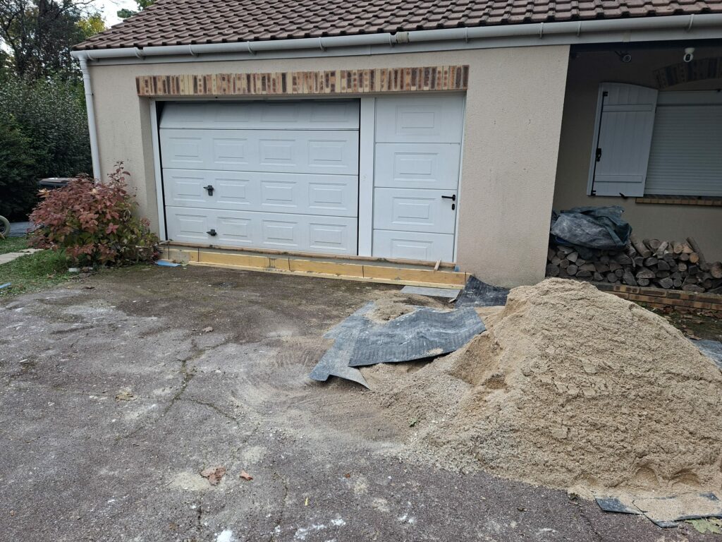 Ouverture de la maison whatsapp image 2025 11 18 à 17.36.10 8f389cee